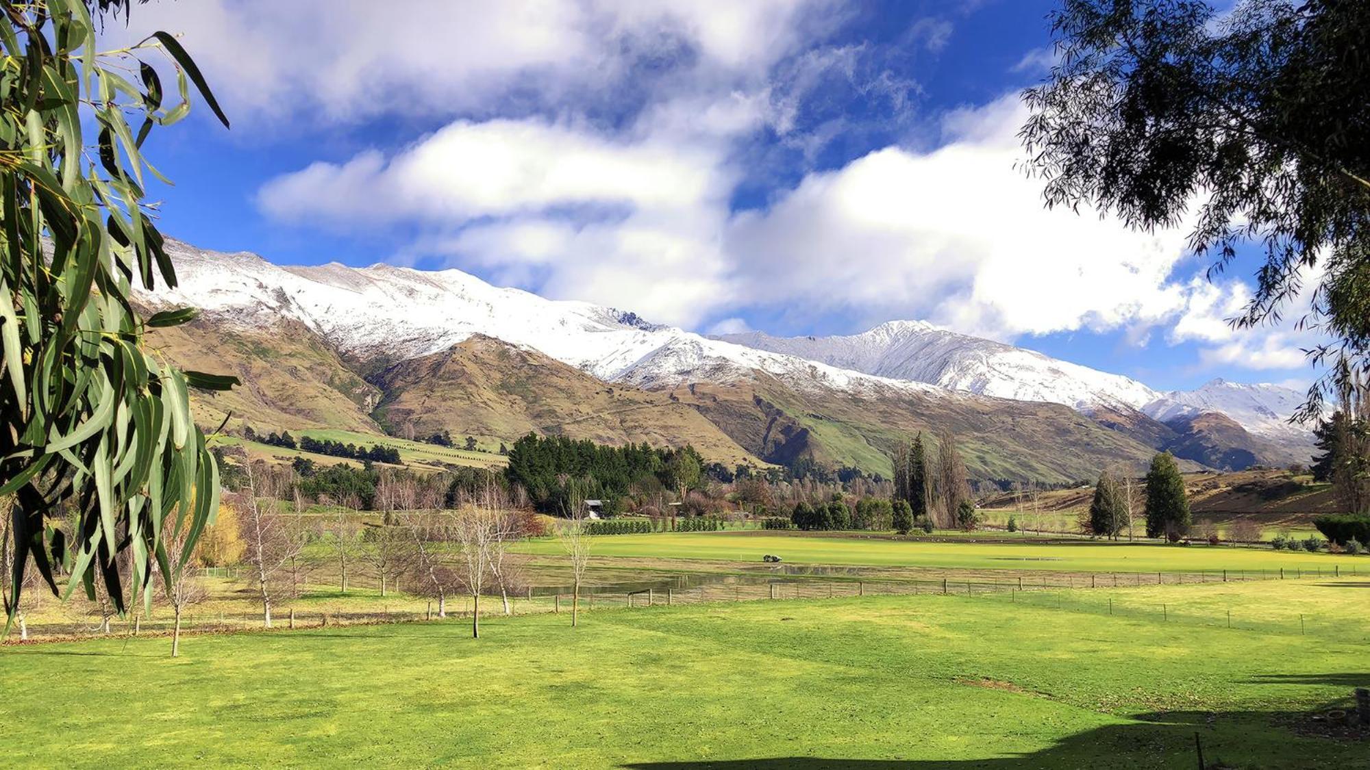 Alpine View Lodge Wanaka Dış mekan fotoğraf