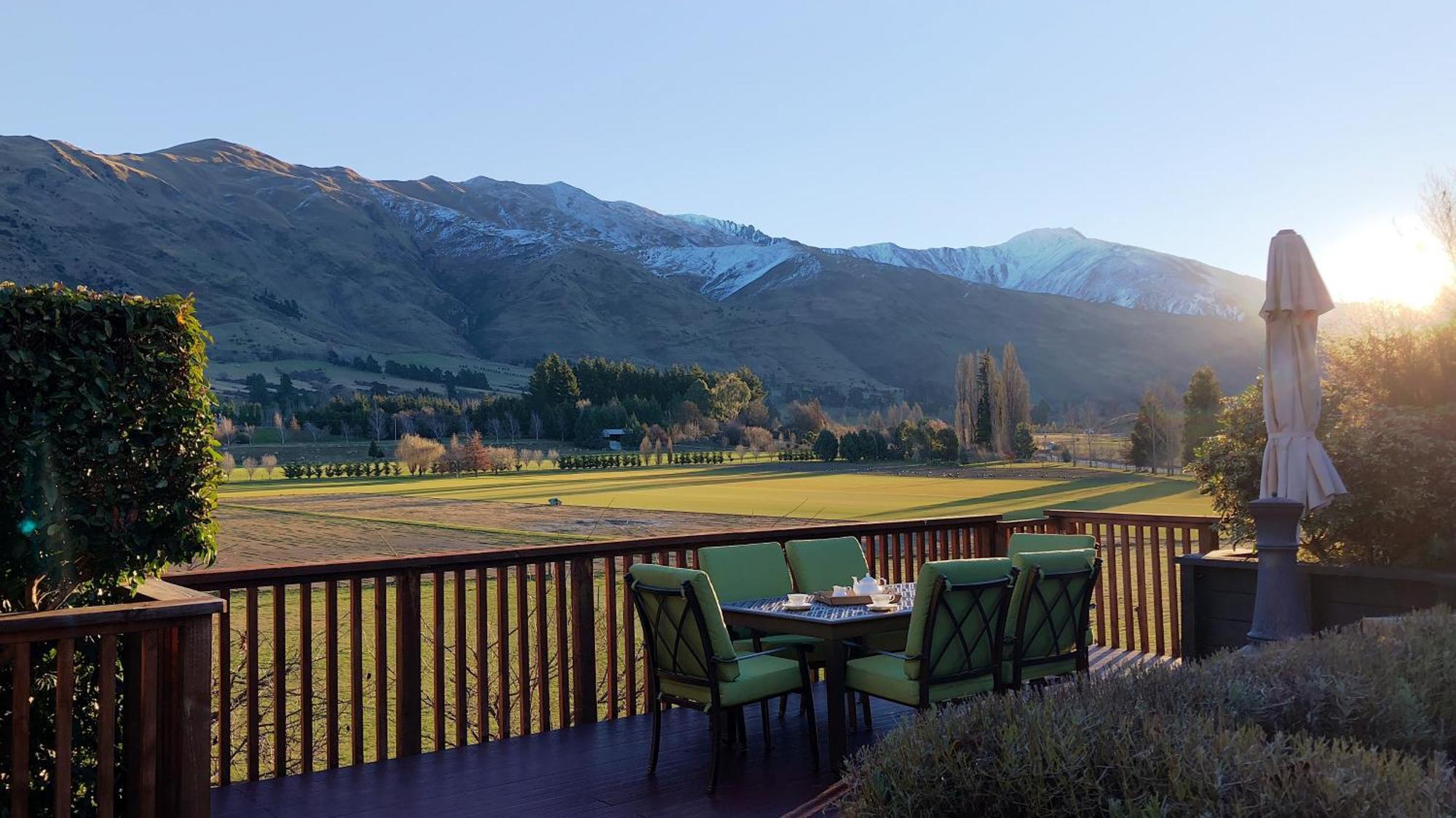 Alpine View Lodge Wanaka Dış mekan fotoğraf